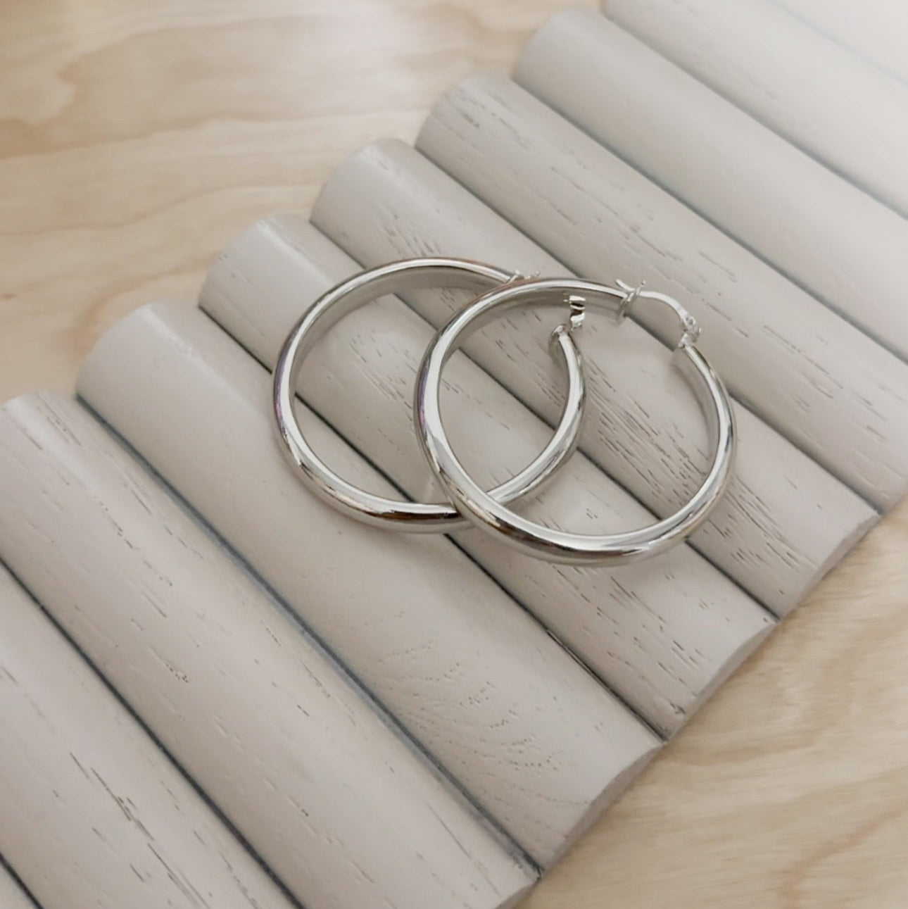 Alondra Hoops