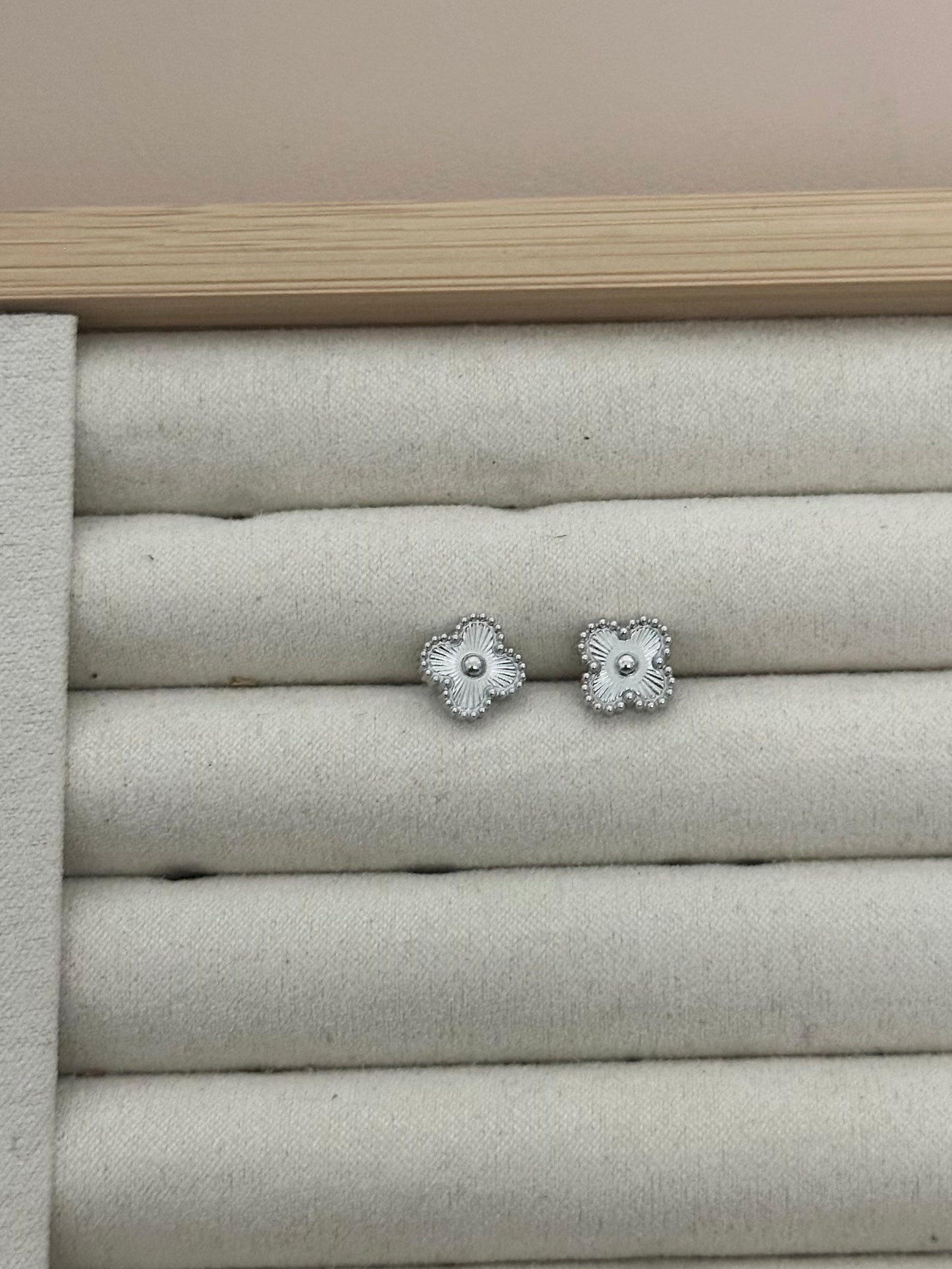 Nora Clover Studs
