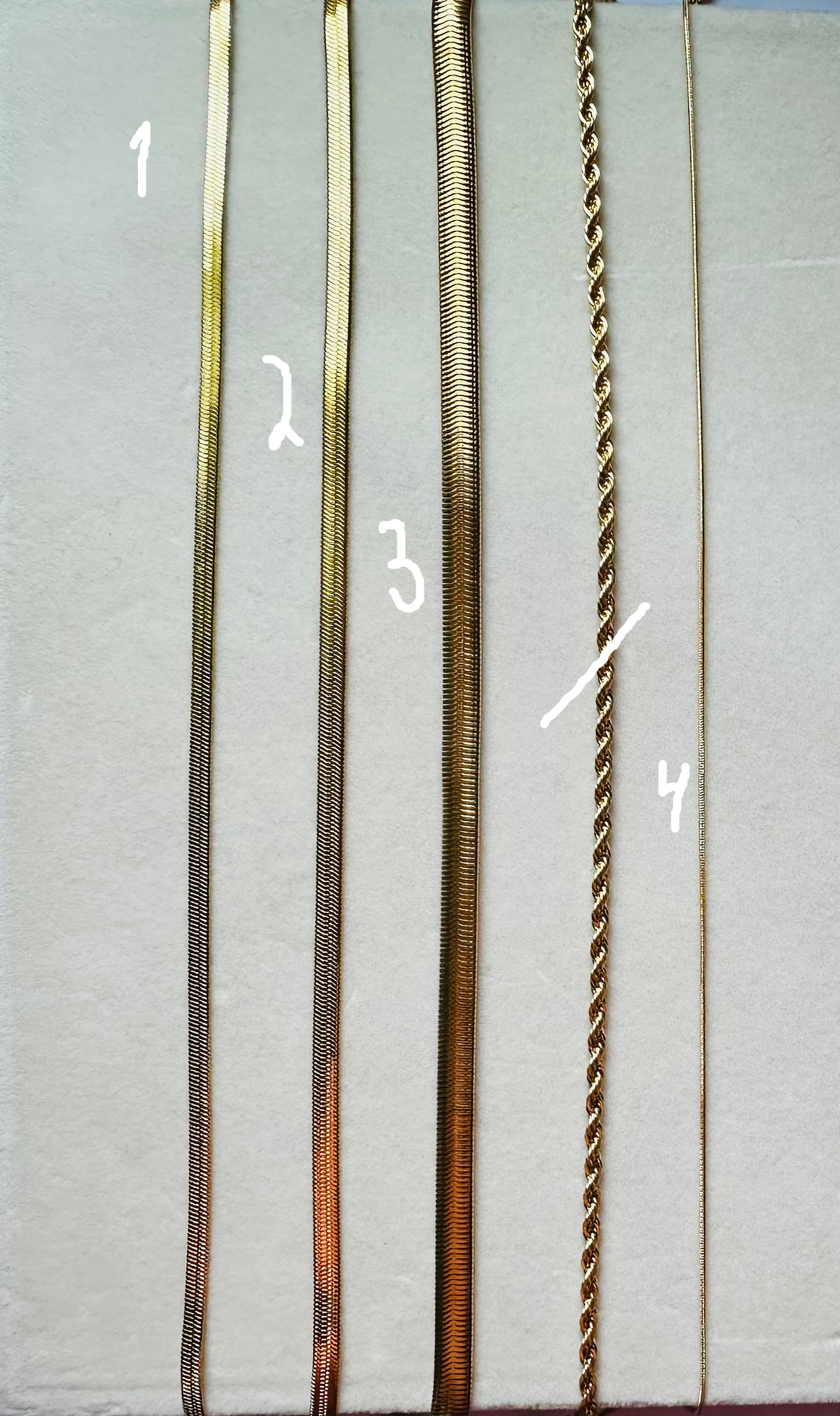 Chains/Necklaces