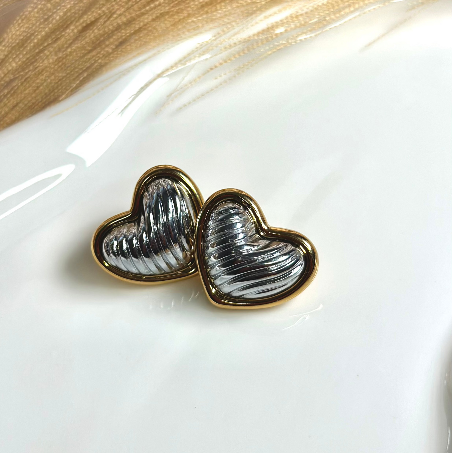 Chunky Heart earrings