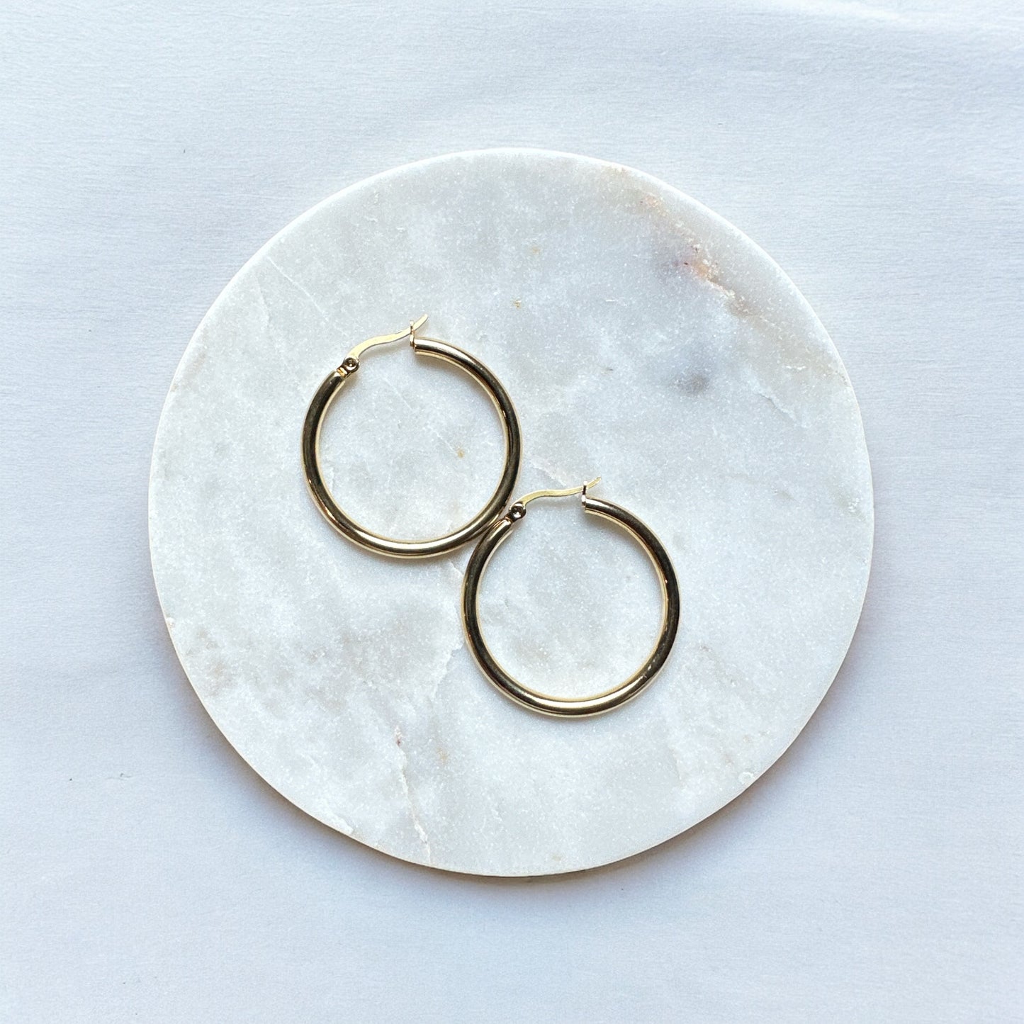 Classic Hoops