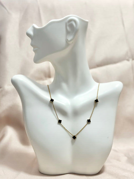 5 Mini clover necklace